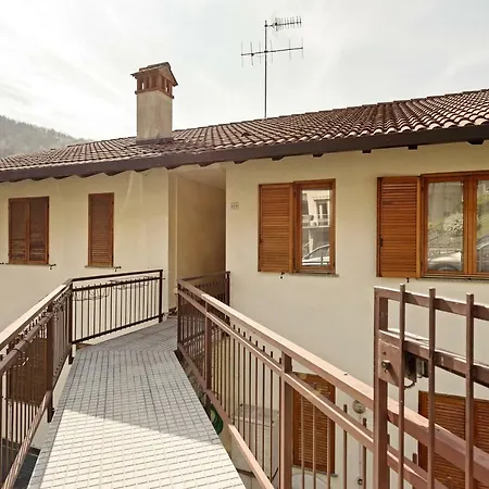 Appartement Sweet Lemna Moltrasio